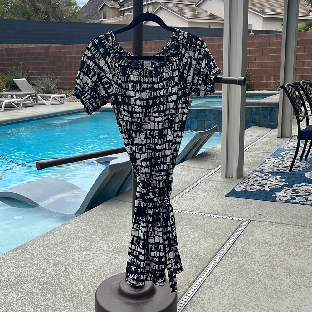 Vertigo Paris Dress, size S